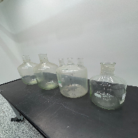 Pyrex Solution Bottles Quantity 18 image 1